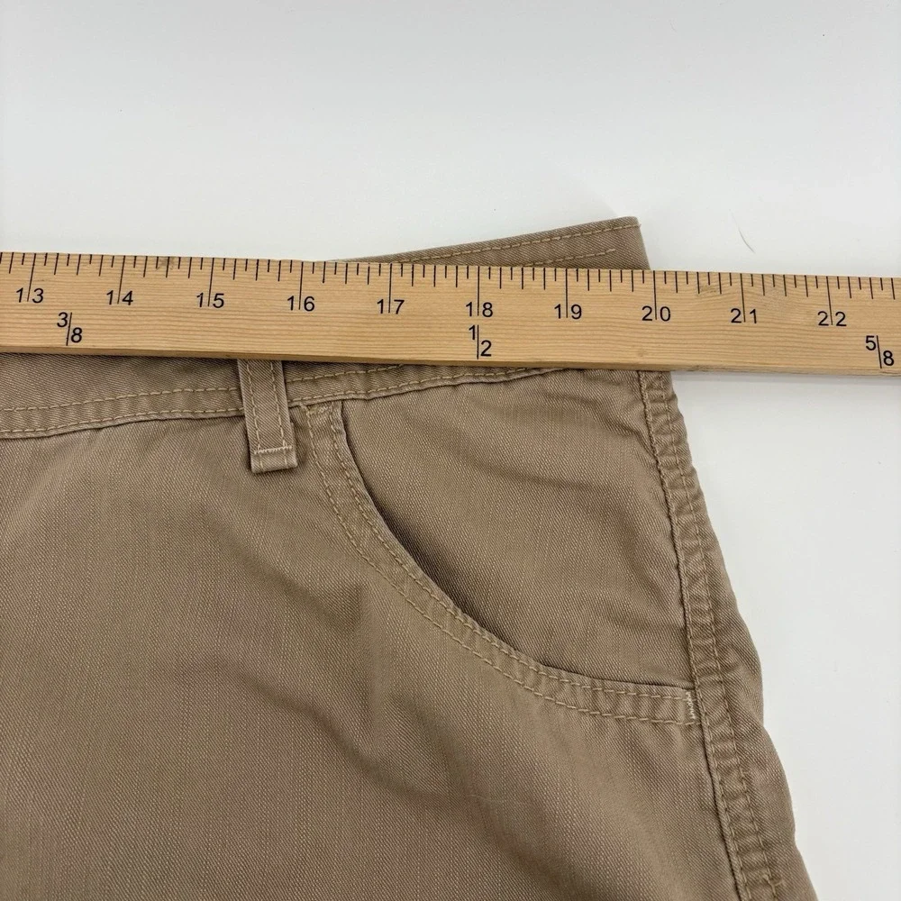 Levi Tab Women's Cargo Shorts Beige‎ Size 20 Large Buttons